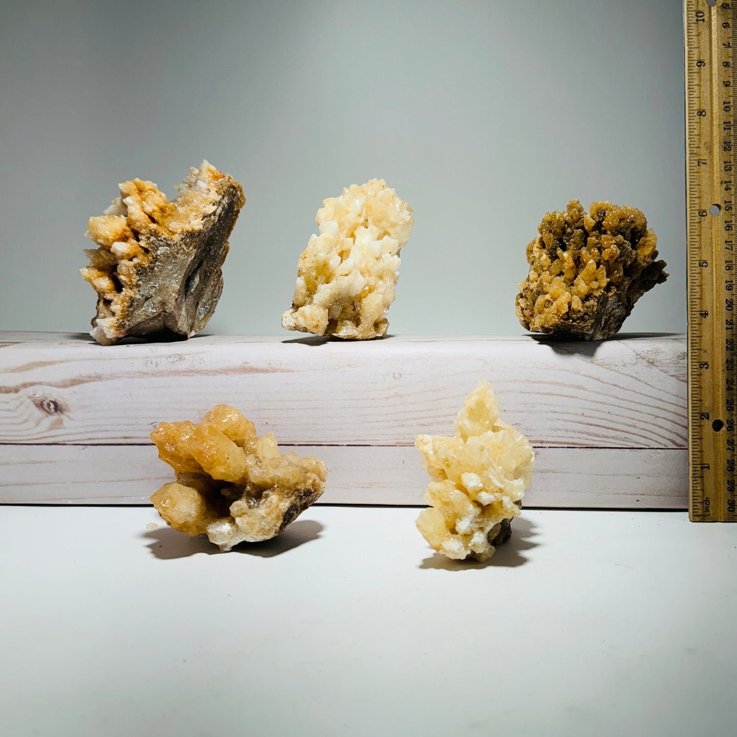 Roccia Roba - Raw Aragonite Crystal, rock decor