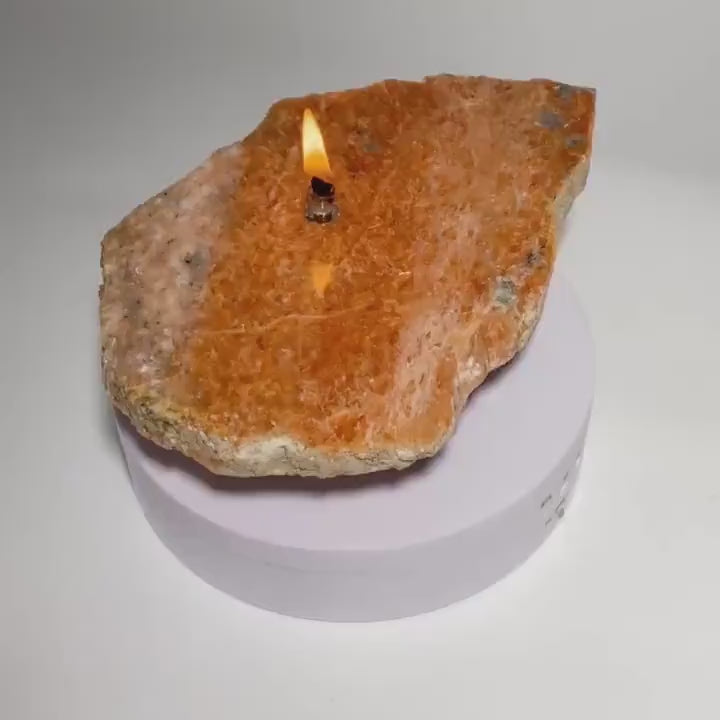 Rock oil candle - orchid calcite