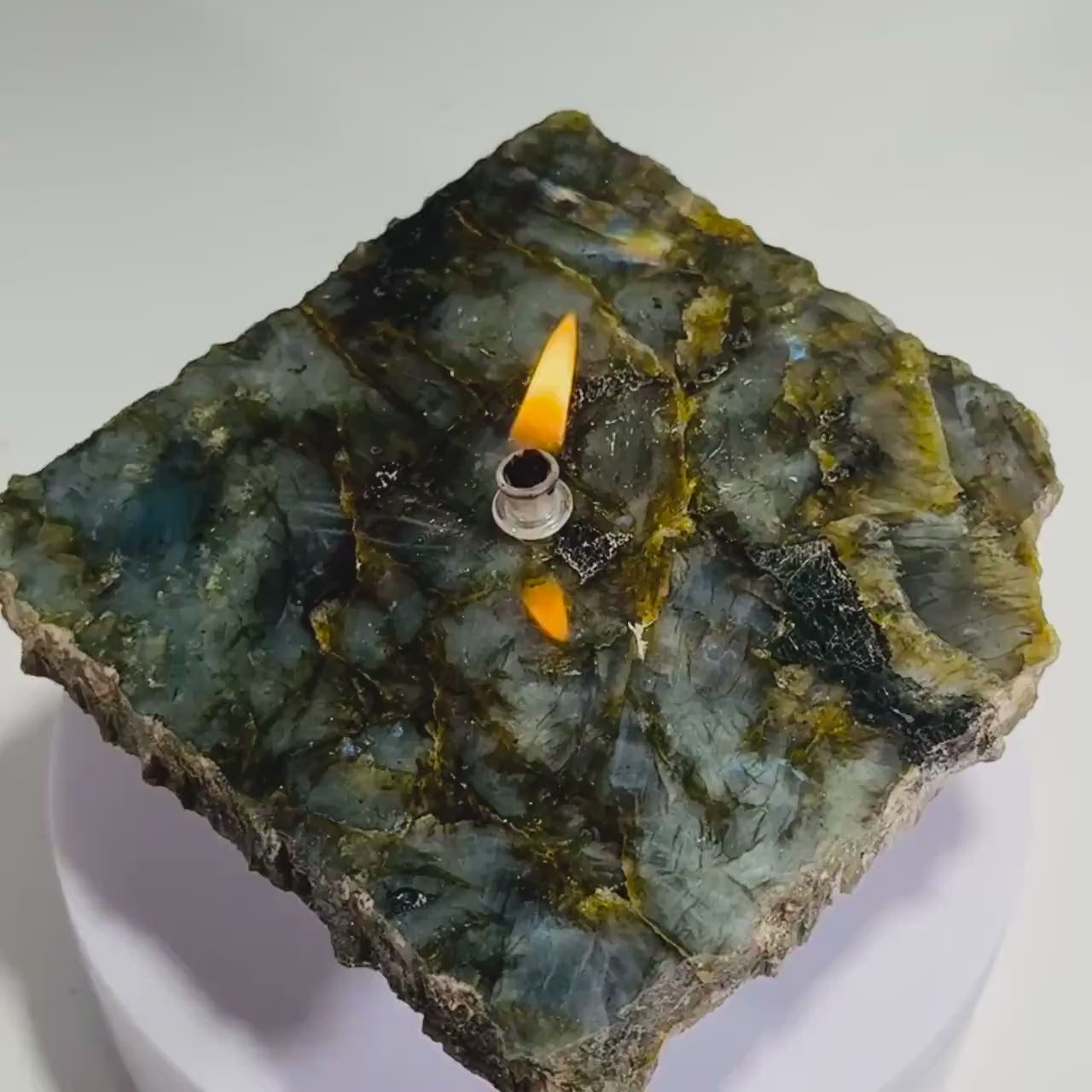 Labradorite Oil Candle Gift Box