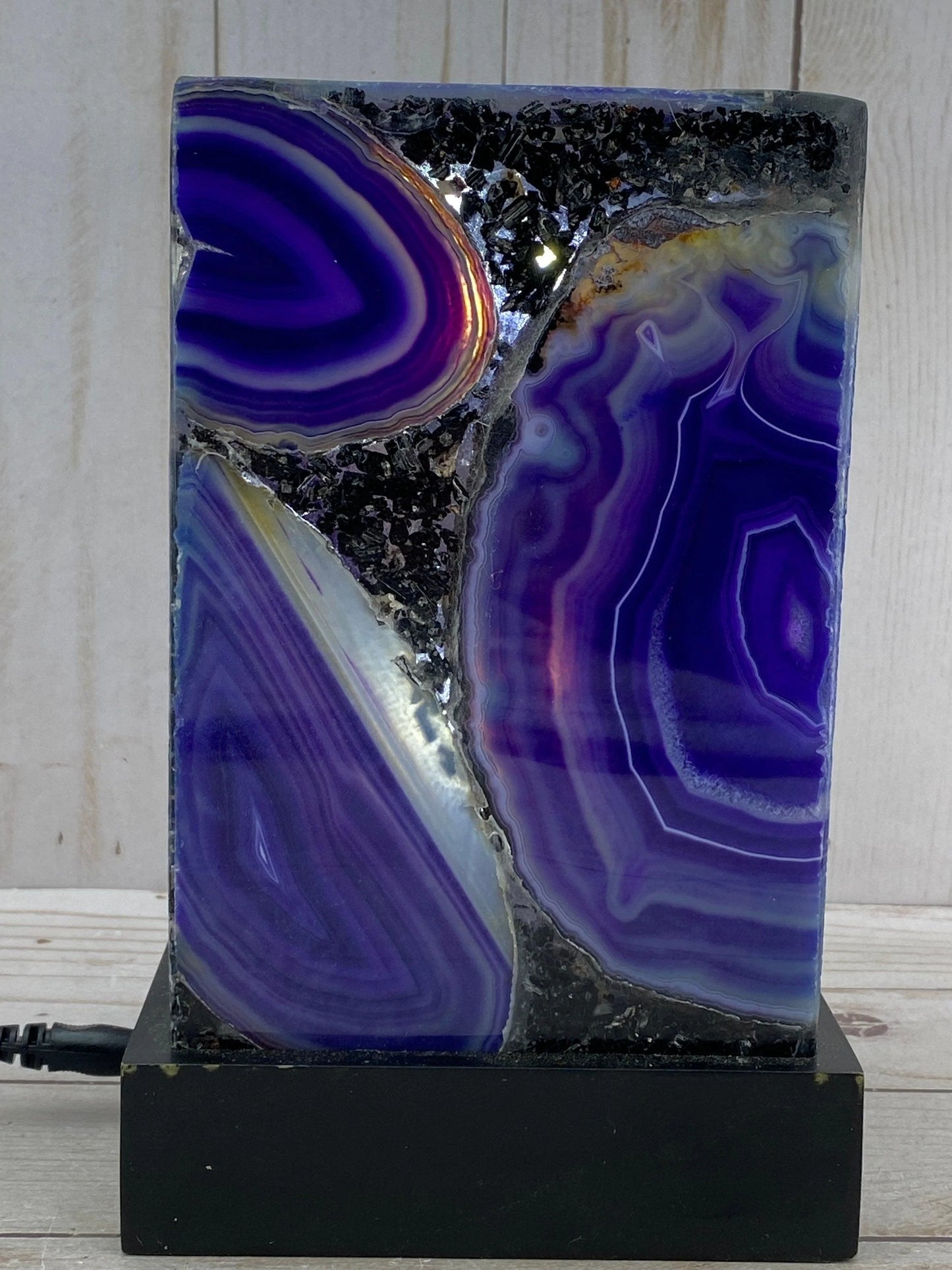 Accent Lamp, purple agate, 7-in tall - RocciaRoba