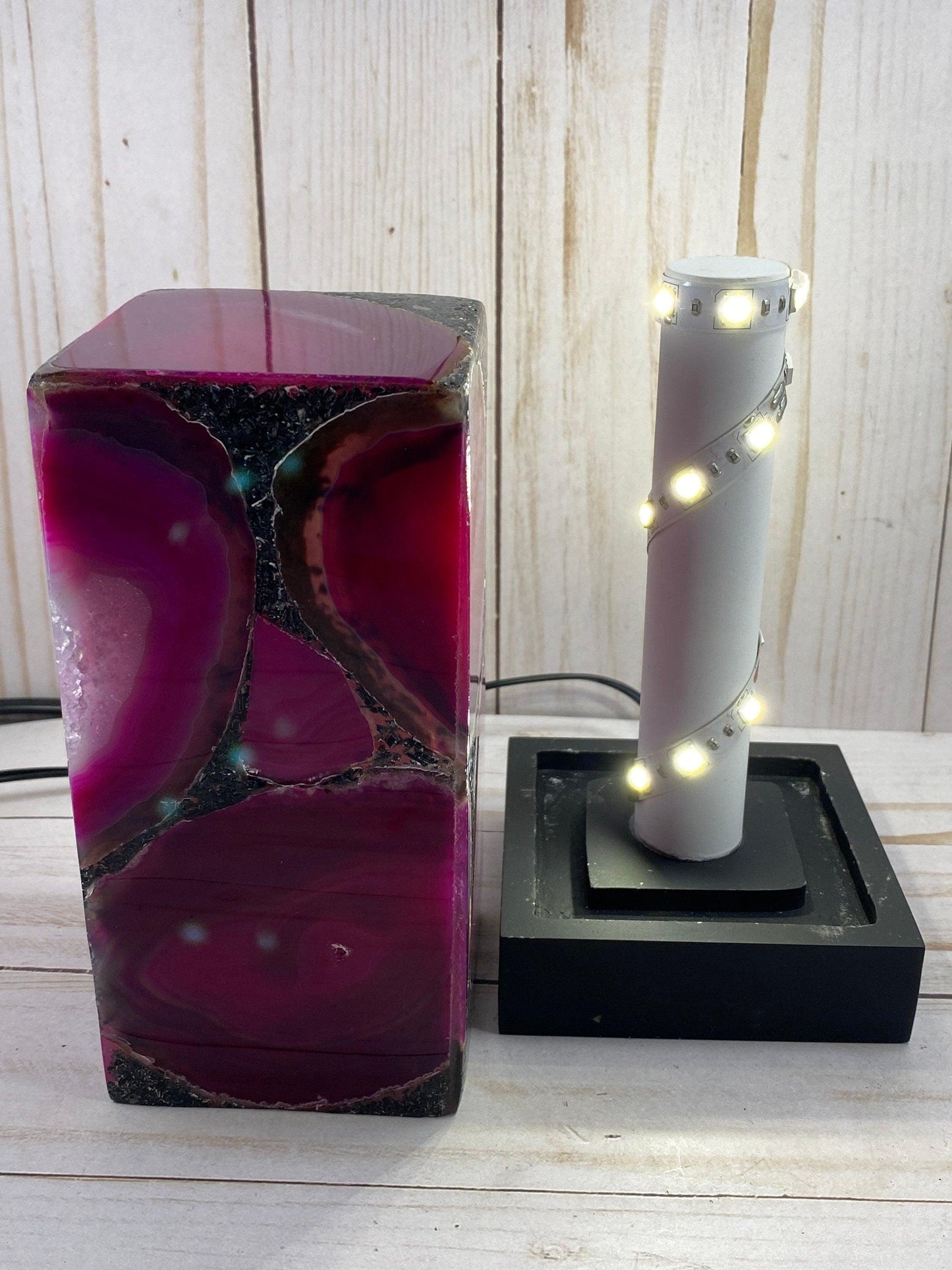 Agate Table Lamp - 6" Pink agate - RocciaRoba