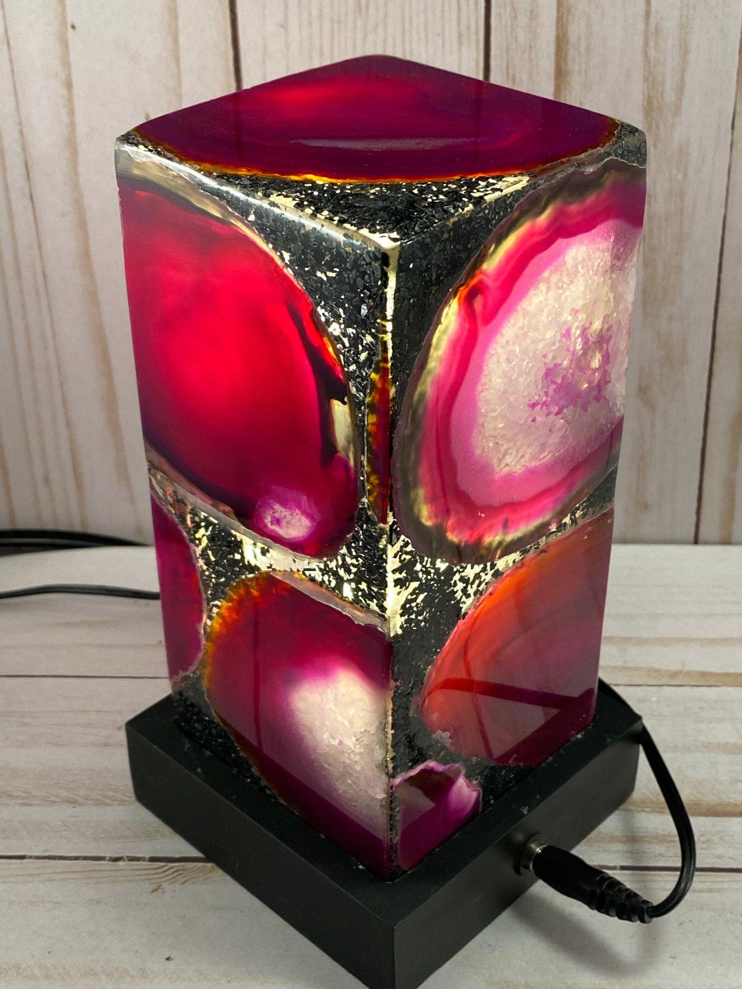 Agate Table Lamp - 6" Pink agate - RocciaRoba