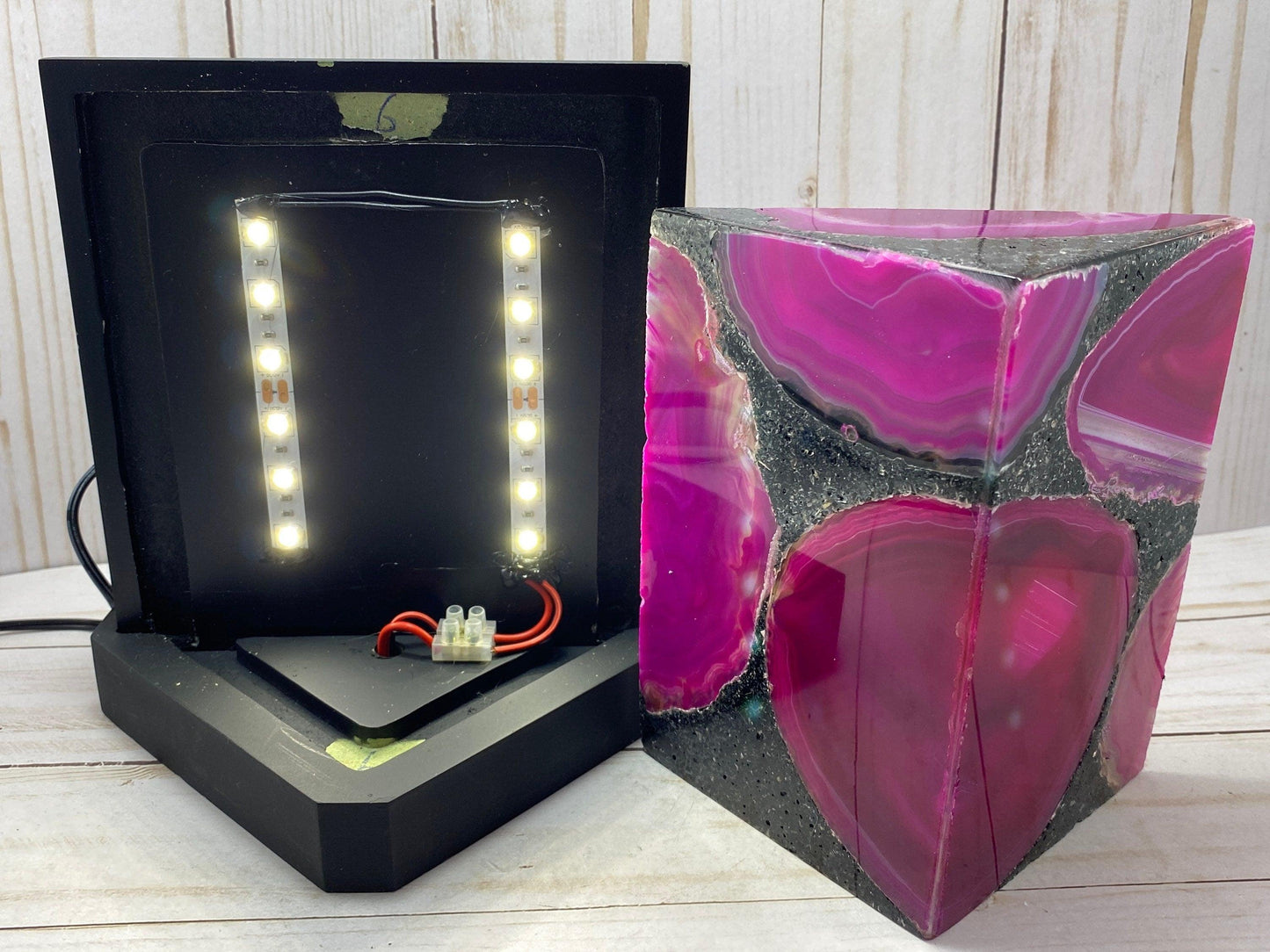 Agate Table Lamp - 7 inch Pink agate - RocciaRoba