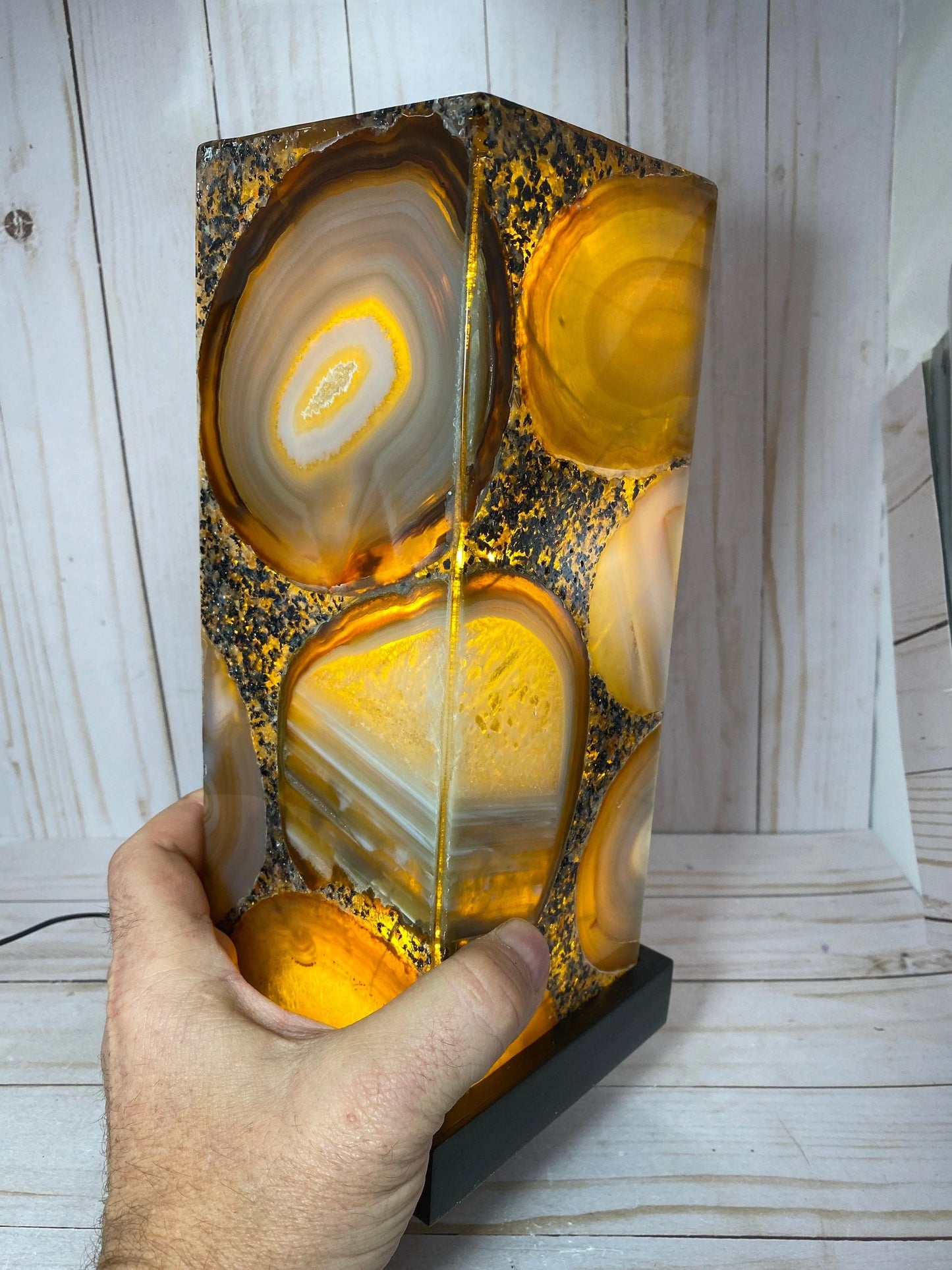 Agate Table Lamp, Natural Agate - RocciaRoba