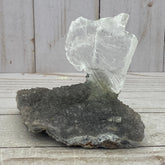 Selenite on amethyst - RocciaRoba