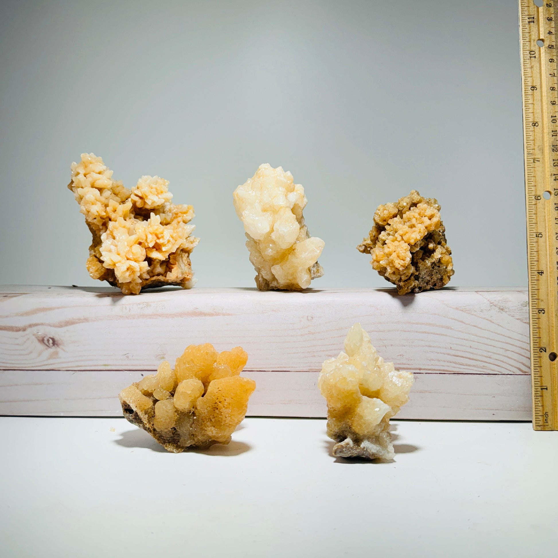 Roccia Roba - Raw Aragonite Crystal, rock decor