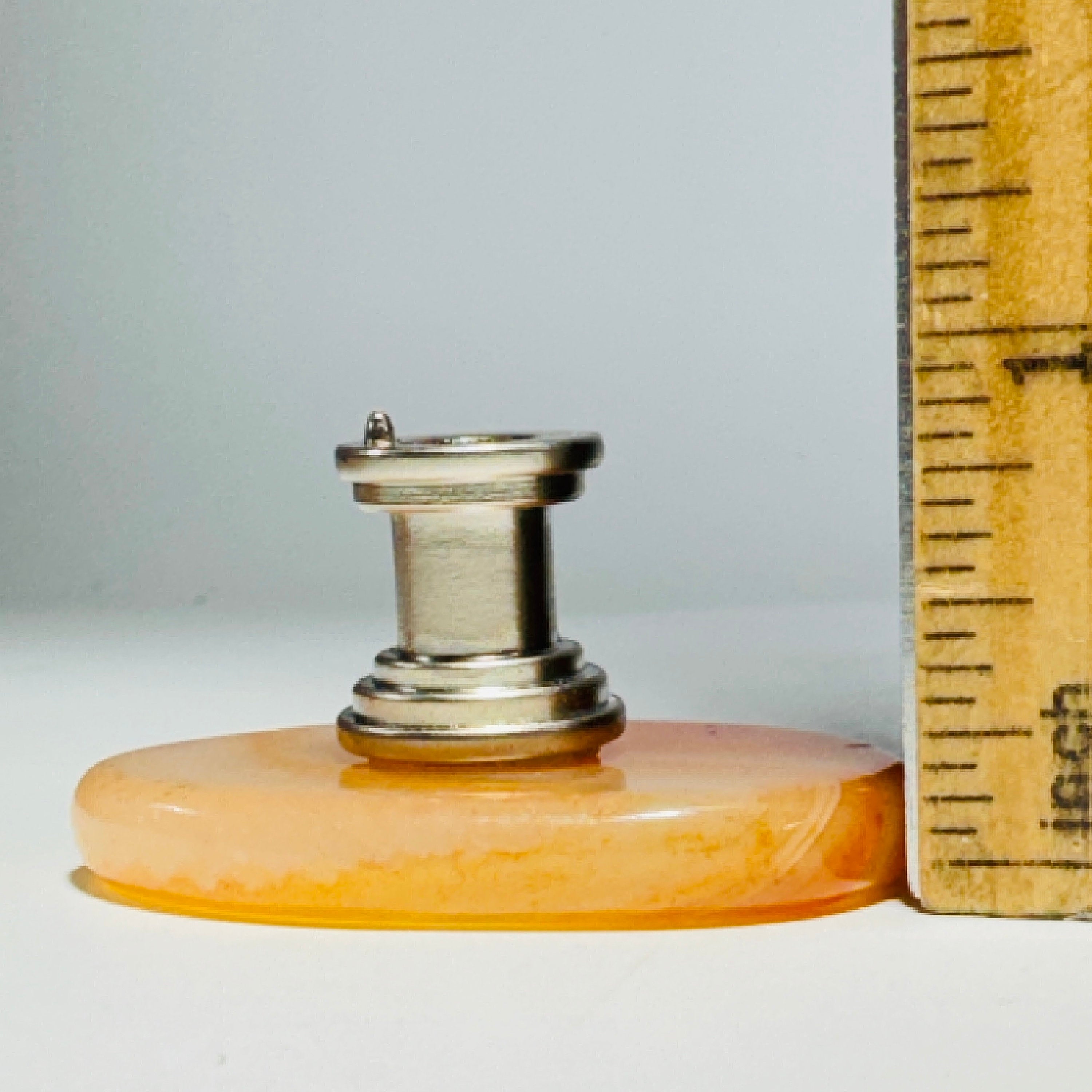 Polished carnelian cabinet knob