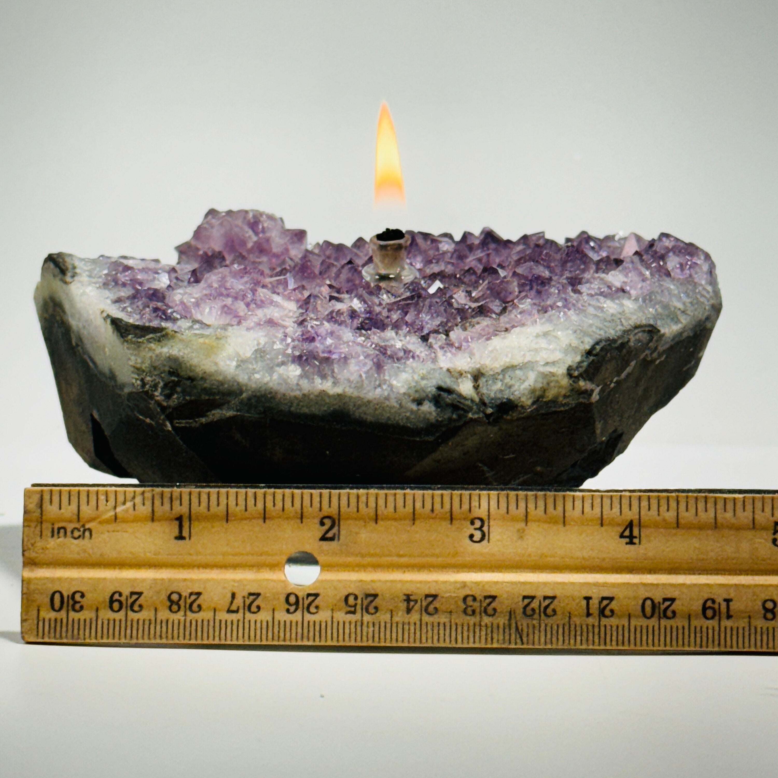 Rock oil lamp, Amethyst geode