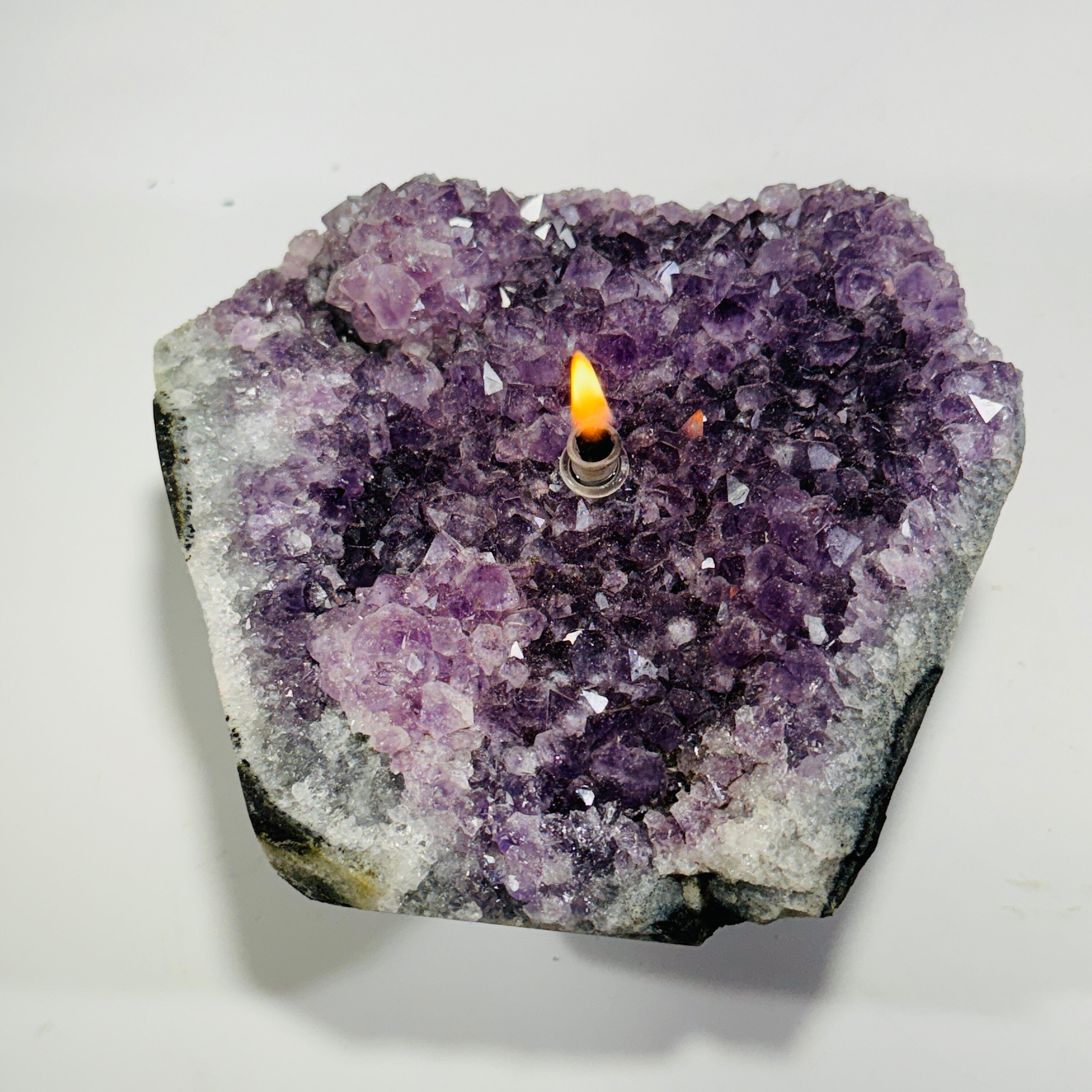 Rock oil lamp, Amethyst geode