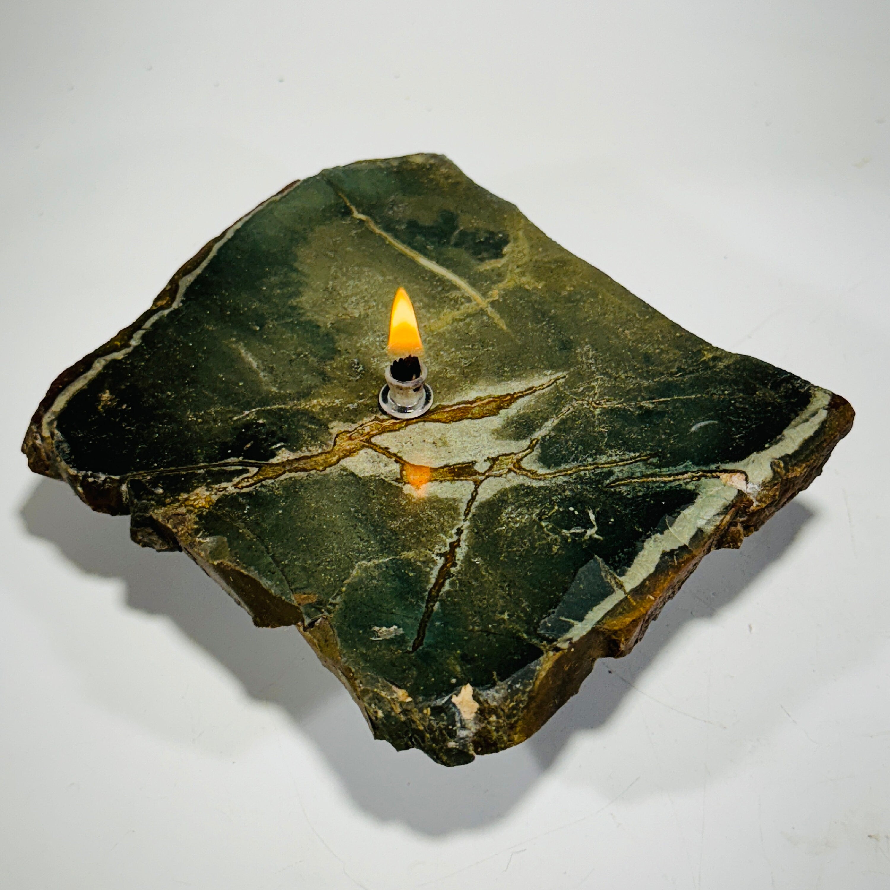 Rock oil lamp, polychrome jasper