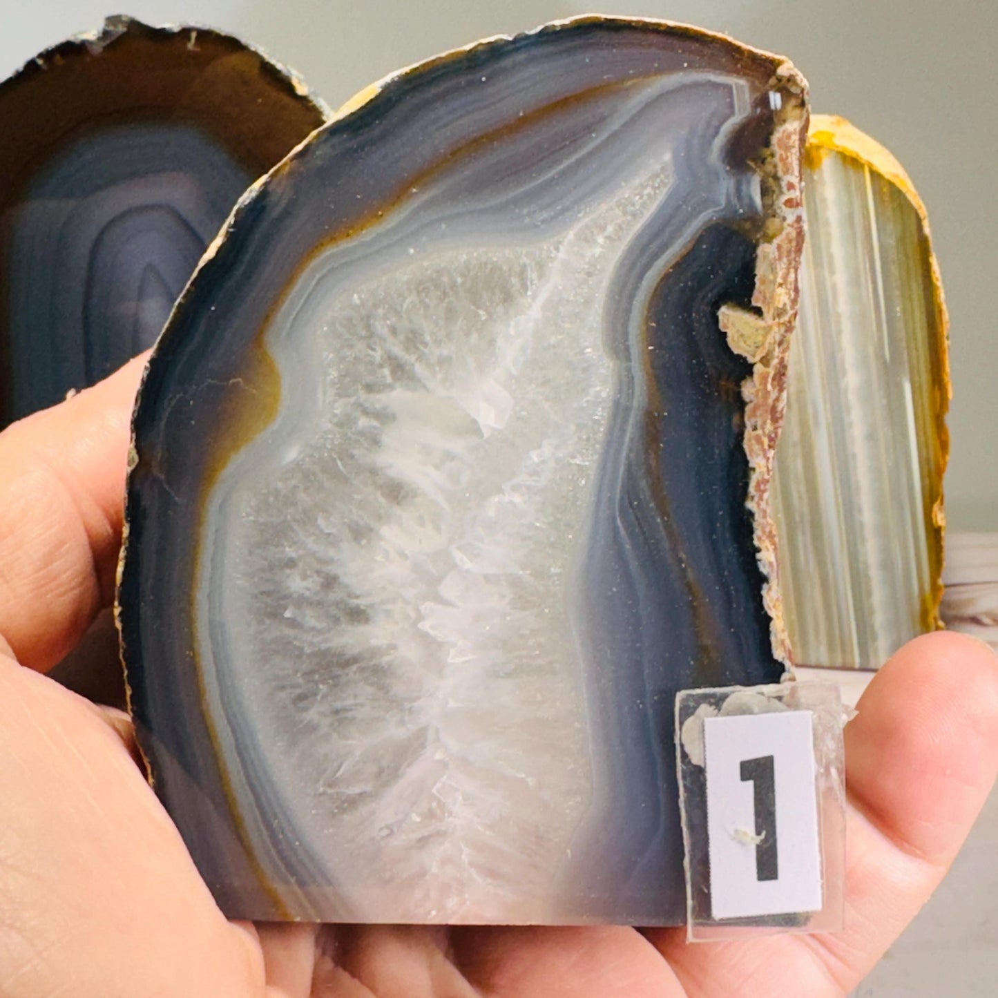 Roccia Roba - Agate tea light candle holder, rock decor