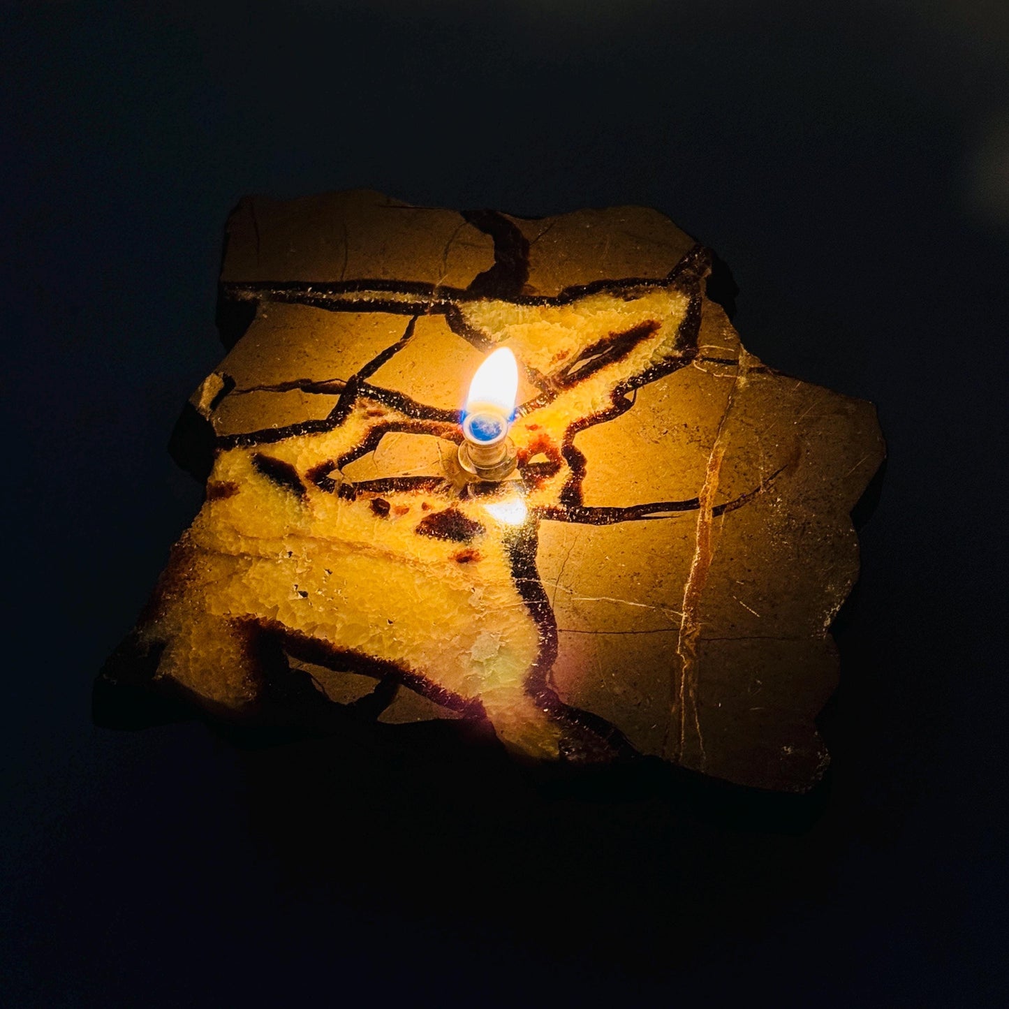 [shopname] - Septarian Rock Oil Candle Gift Box, rock decor