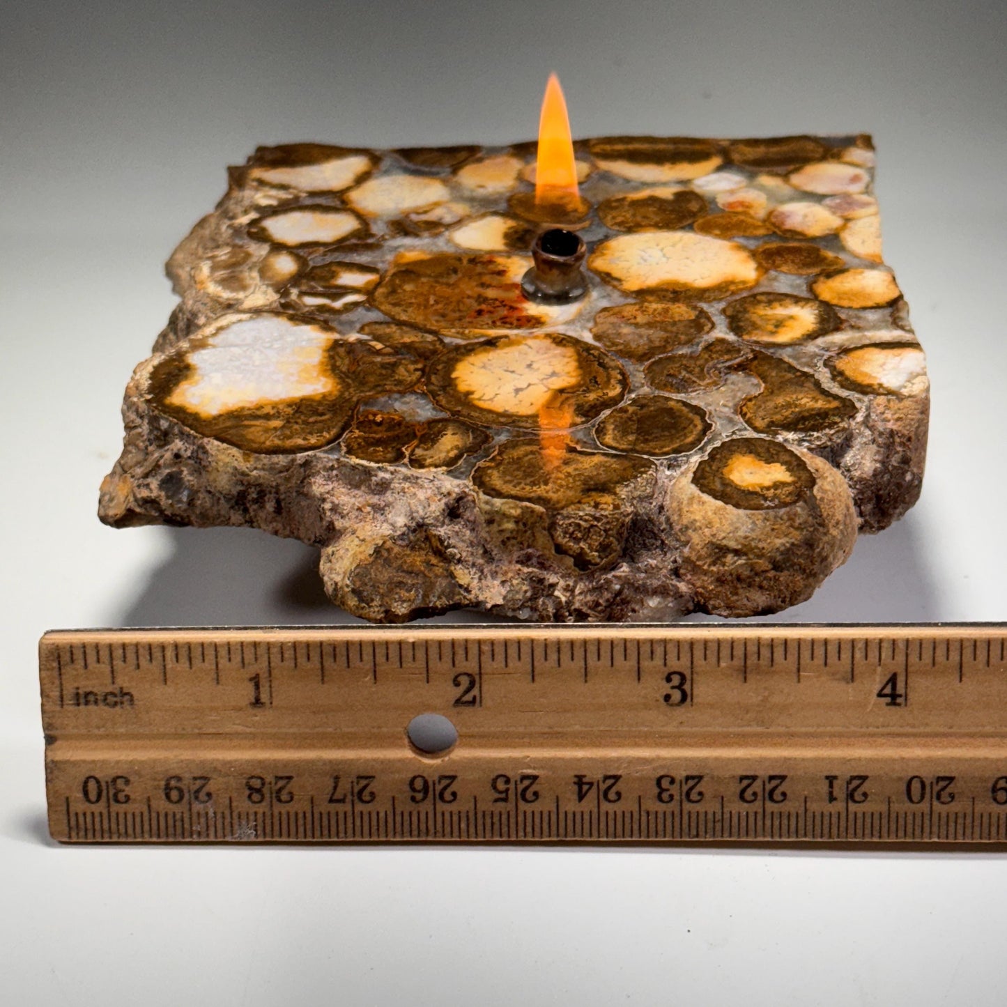 Roccia Roba - Rock Candle - Spotted Agate, rock decor