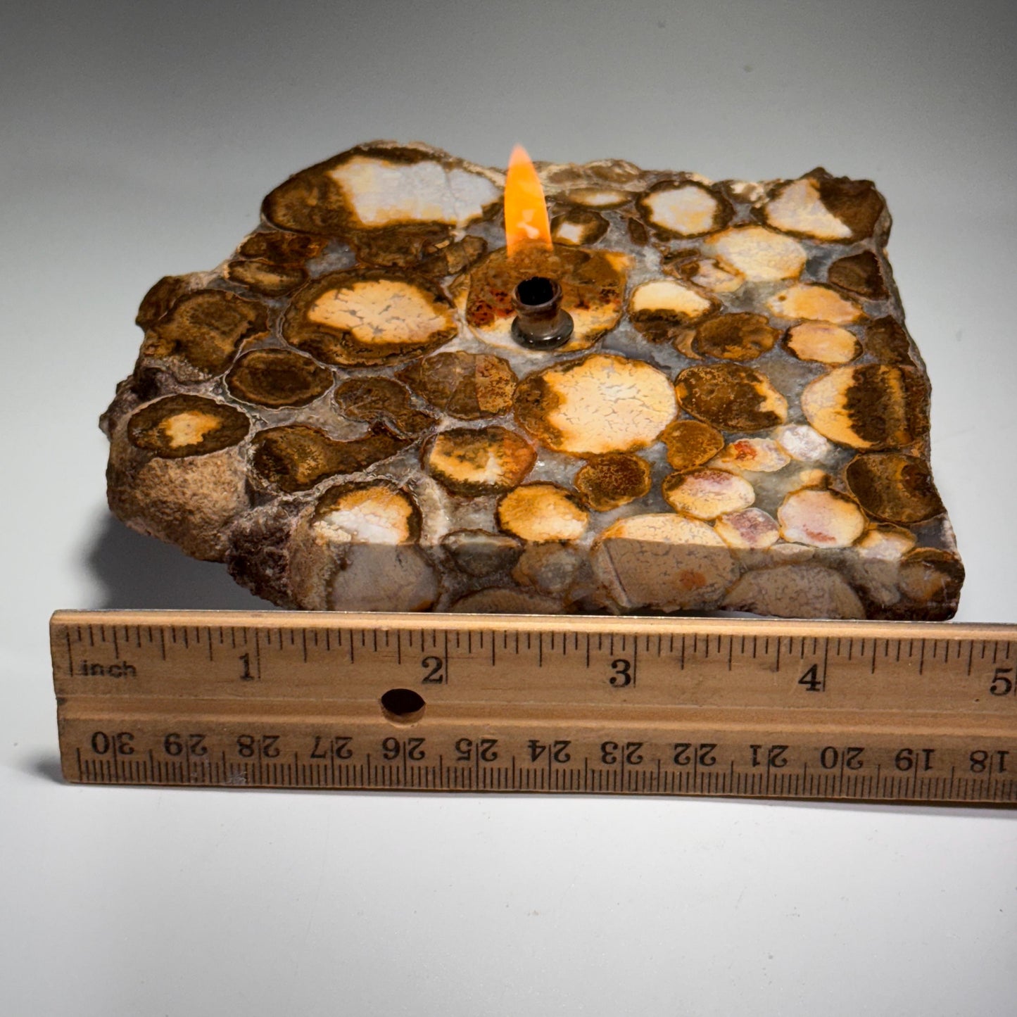 Roccia Roba - Rock Candle - Spotted Agate, rock decor