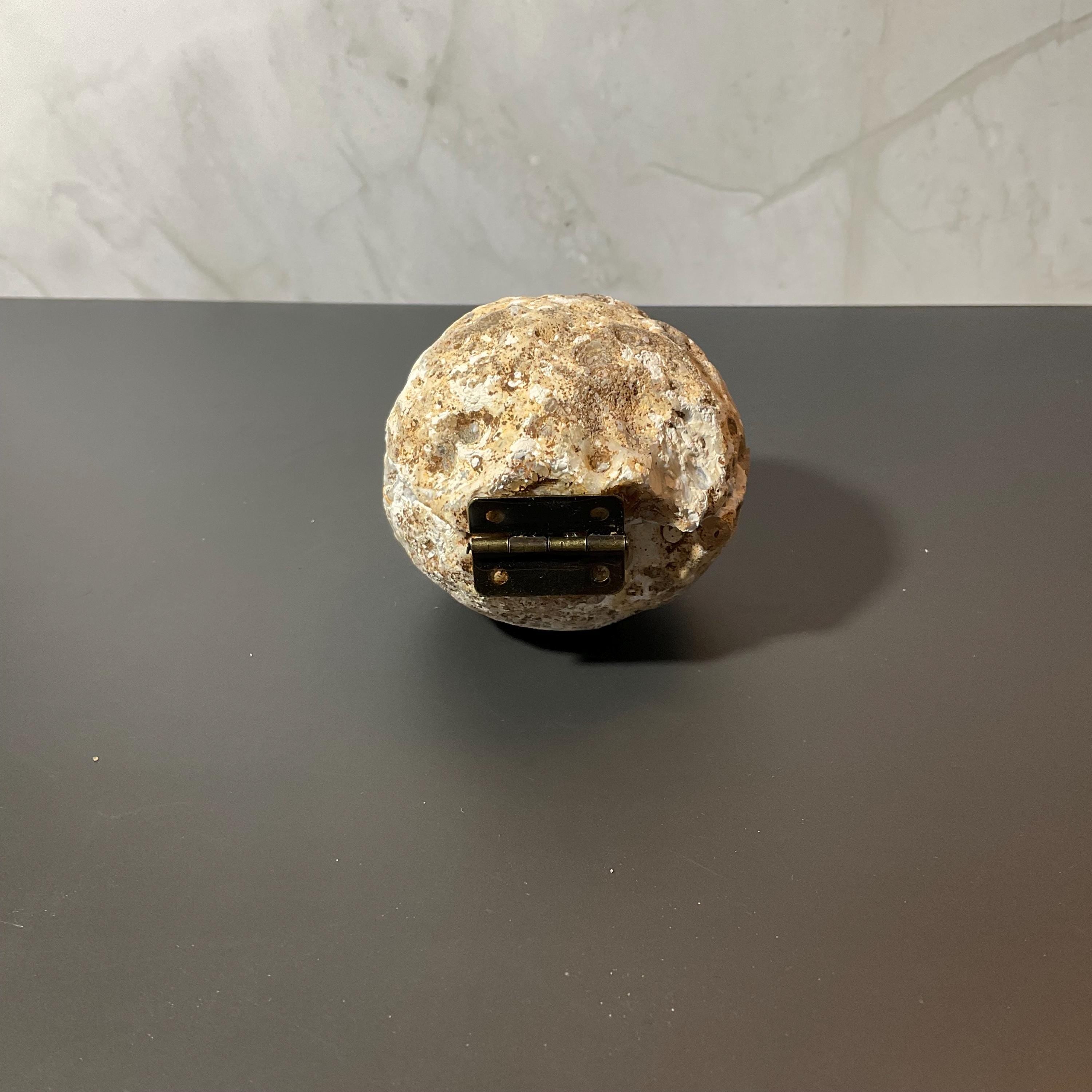 [shopname] - Large Geode ring box - extra quality | engagement ring box, geode ring box, geode jewelry box, unique gift box, wedding ring box, rock decor