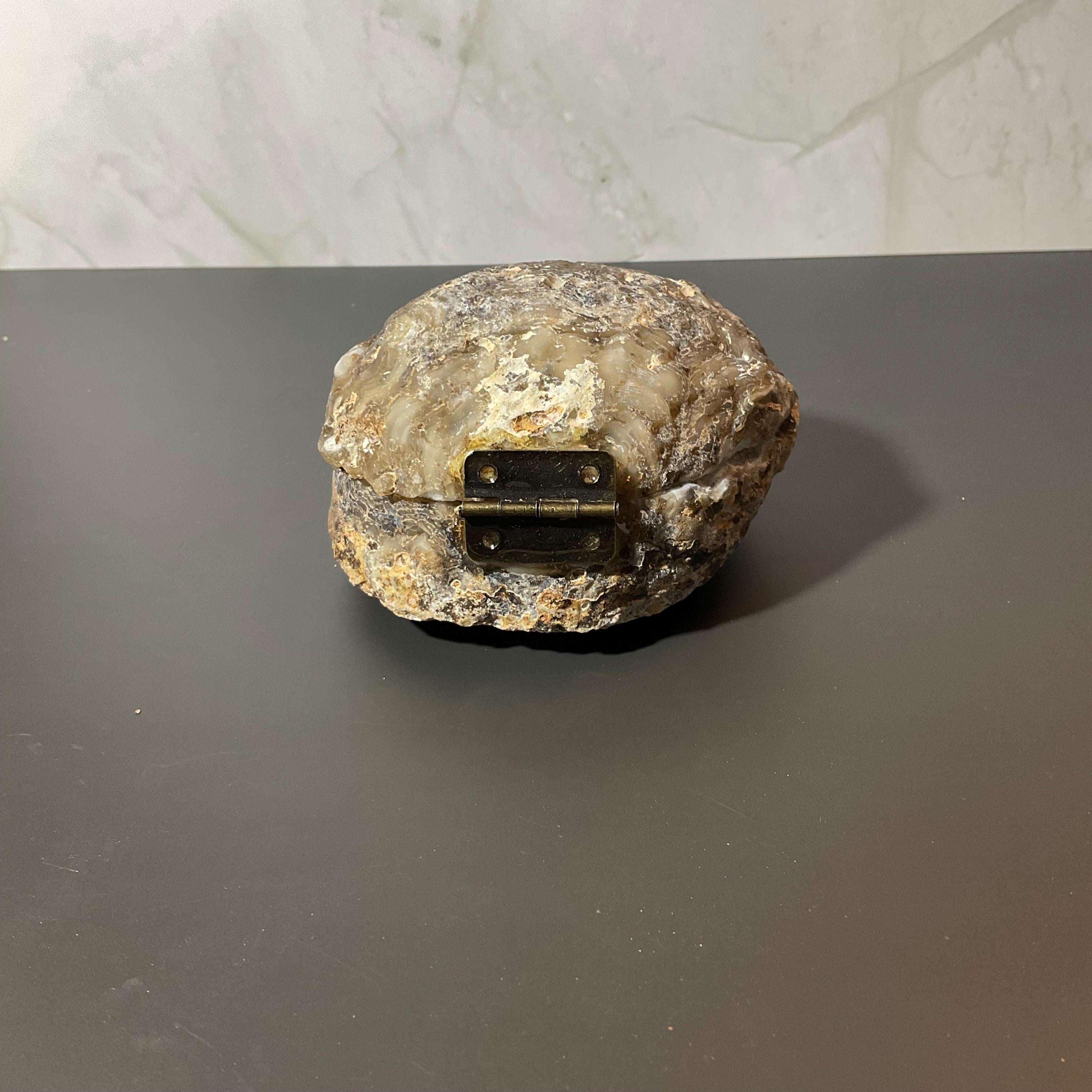 [shopname] - Large Geode ring box - extra quality | engagement ring box, geode ring box, geode jewelry box, unique gift box, wedding ring box, rock decor