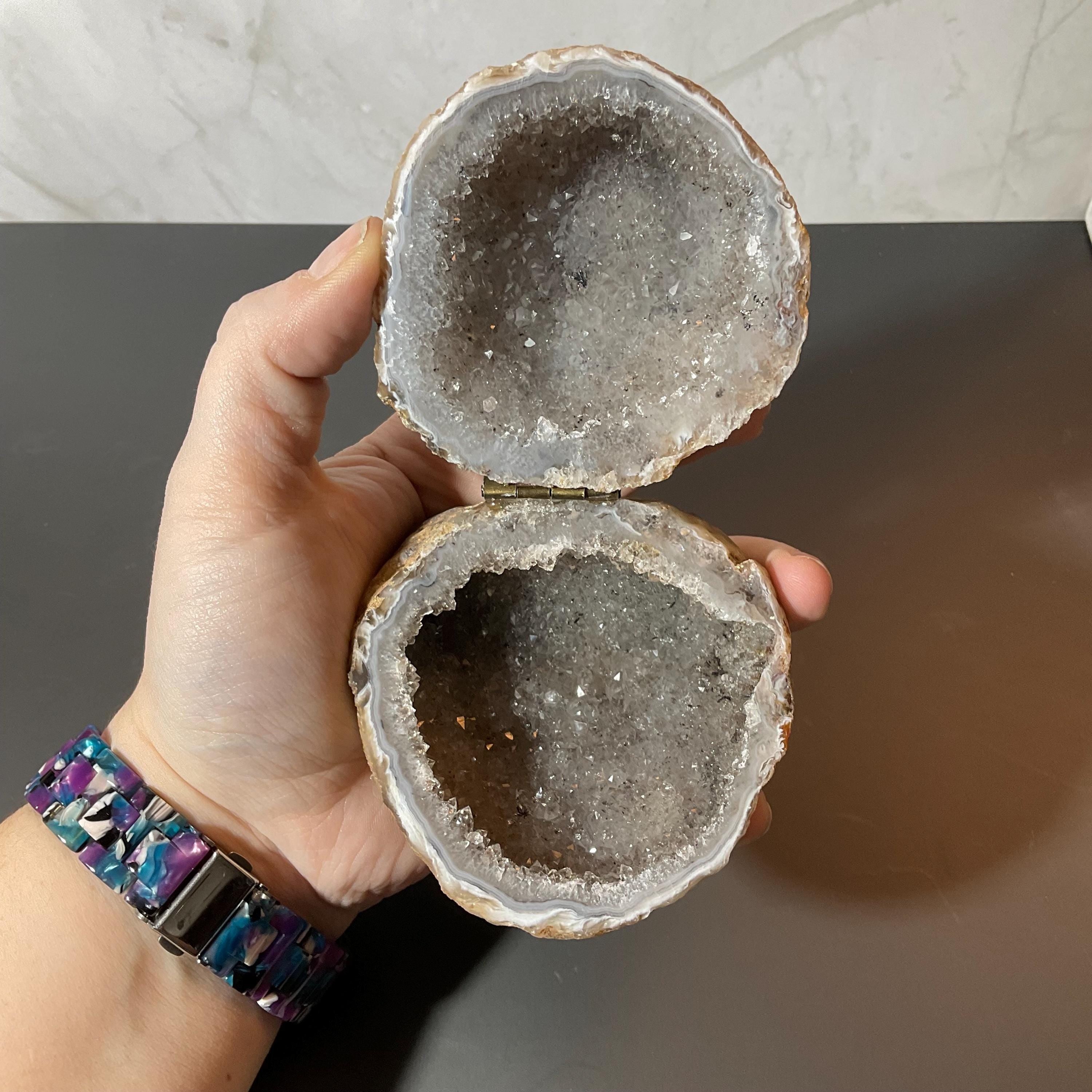 [shopname] - Large Geode ring box - extra quality | engagement ring box, geode ring box, geode jewelry box, unique gift box, wedding ring box, rock decor