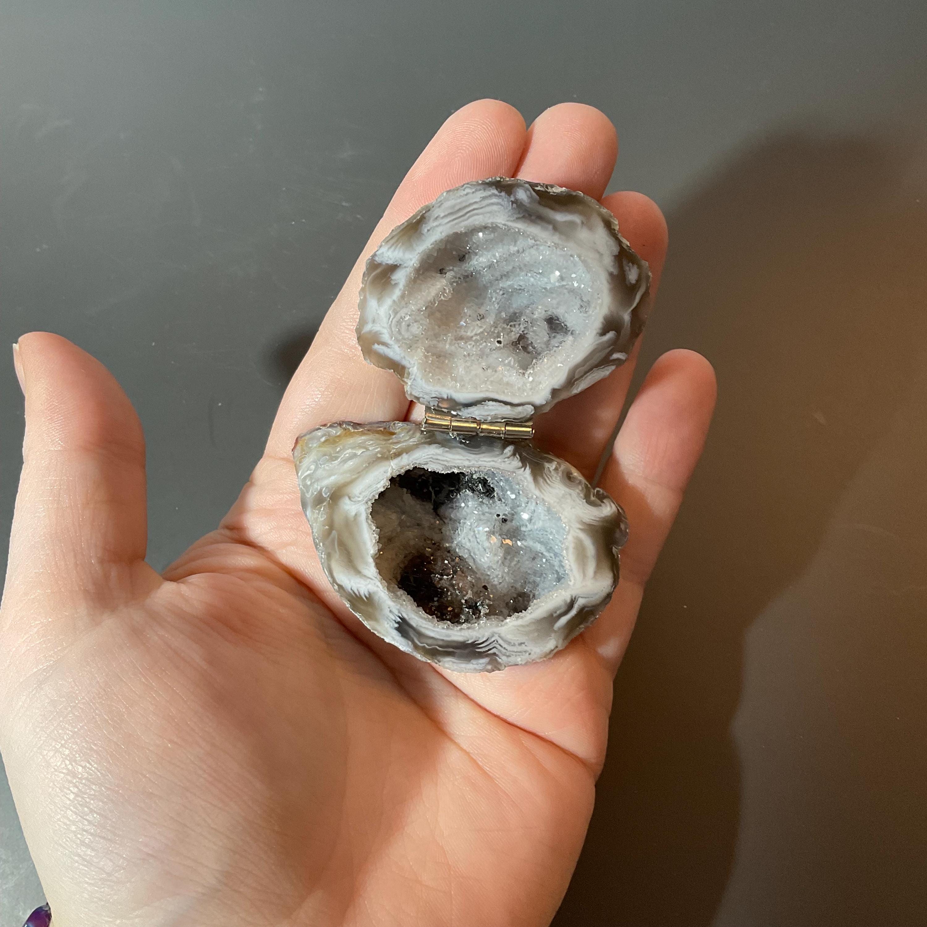 [shopname] - Geode ring box - extra quality | engagement ring box, geode ring box, geode jewelry box, unique gift box, wedding ring box, rock decor