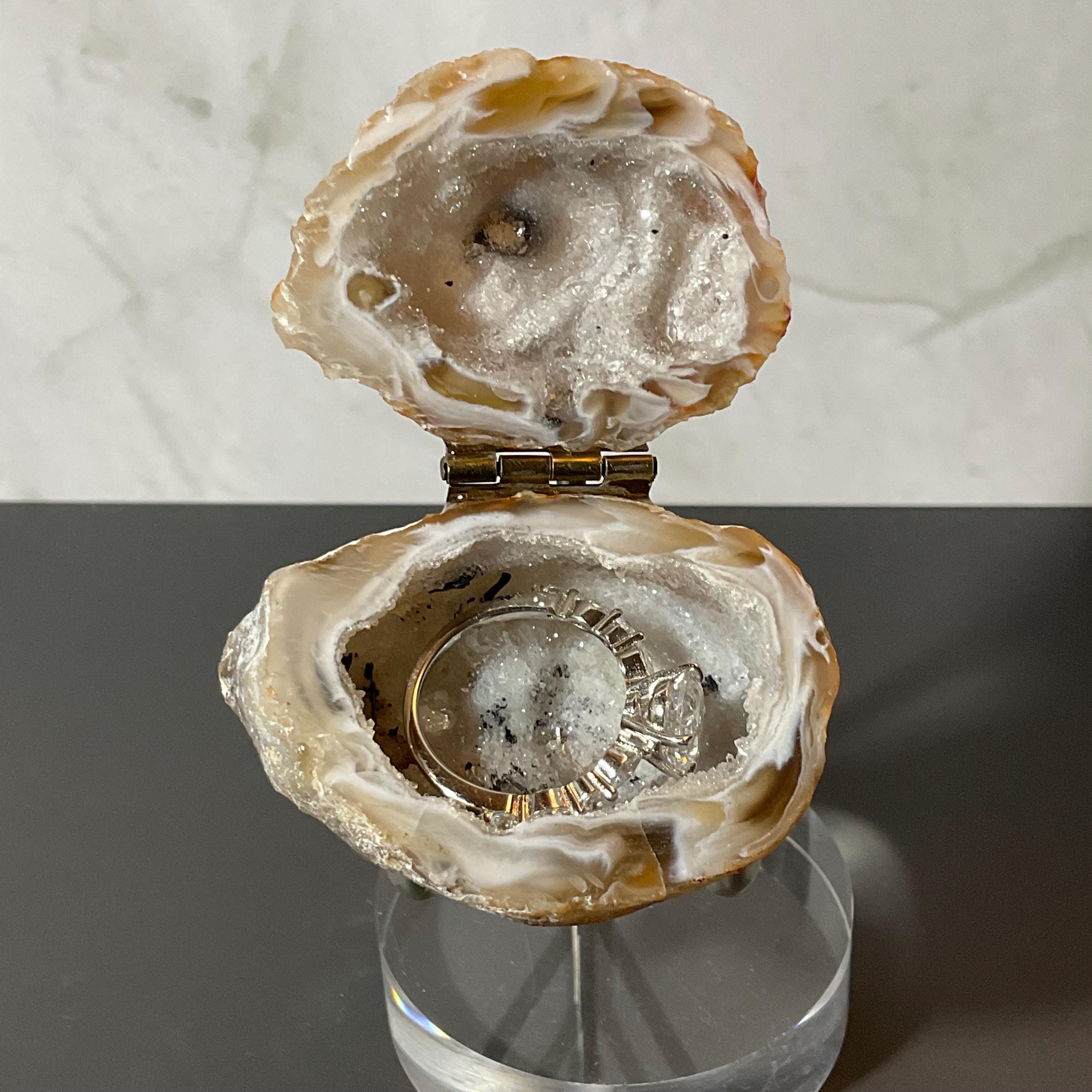 [shopname] - Geode ring box - extra quality | engagement ring box, geode ring box, geode jewelry box, unique gift box, wedding ring box, rock decor