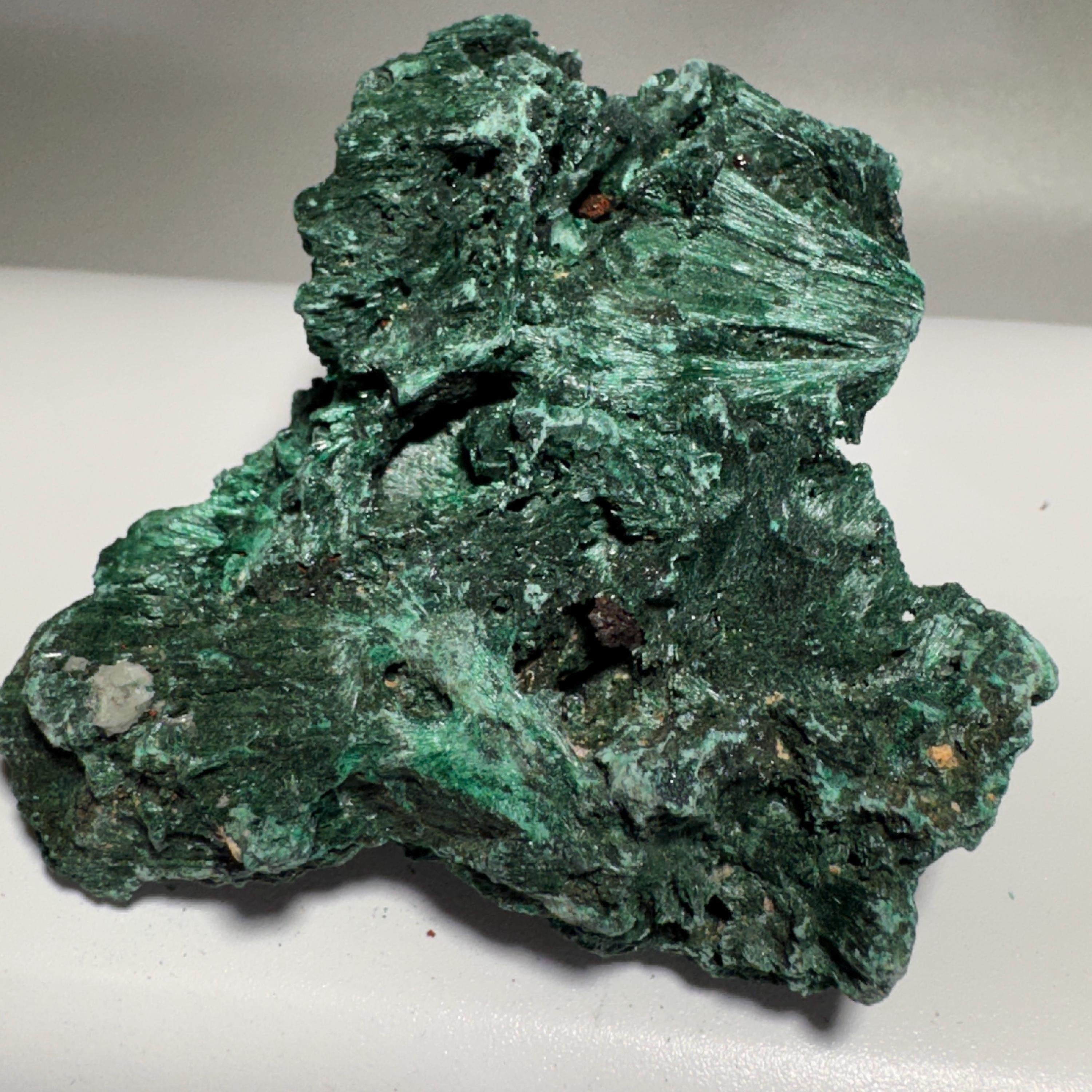 [shopname] - Raw Fibrous Malachite, rock decor