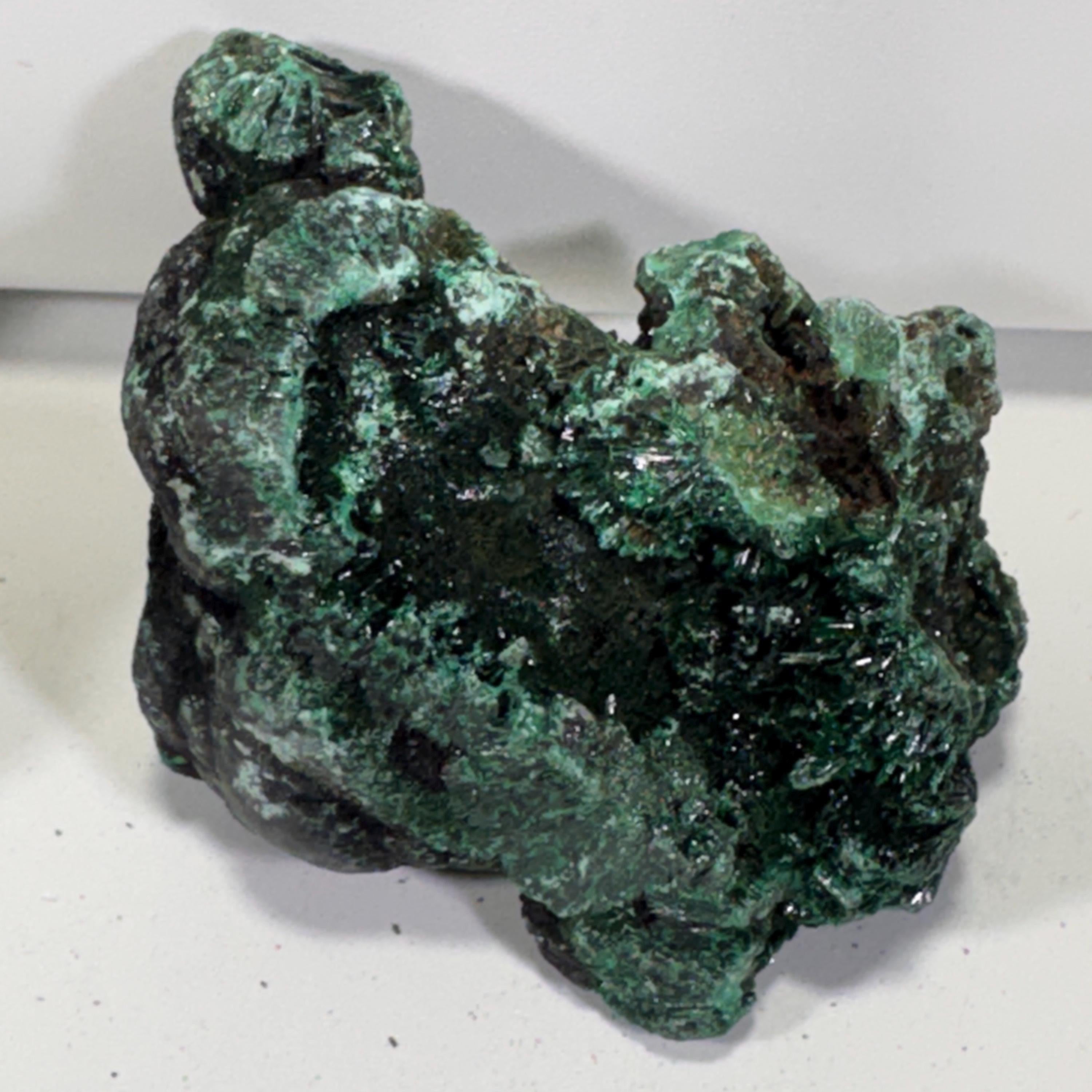 [shopname] - Raw Fibrous Malachite, rock decor