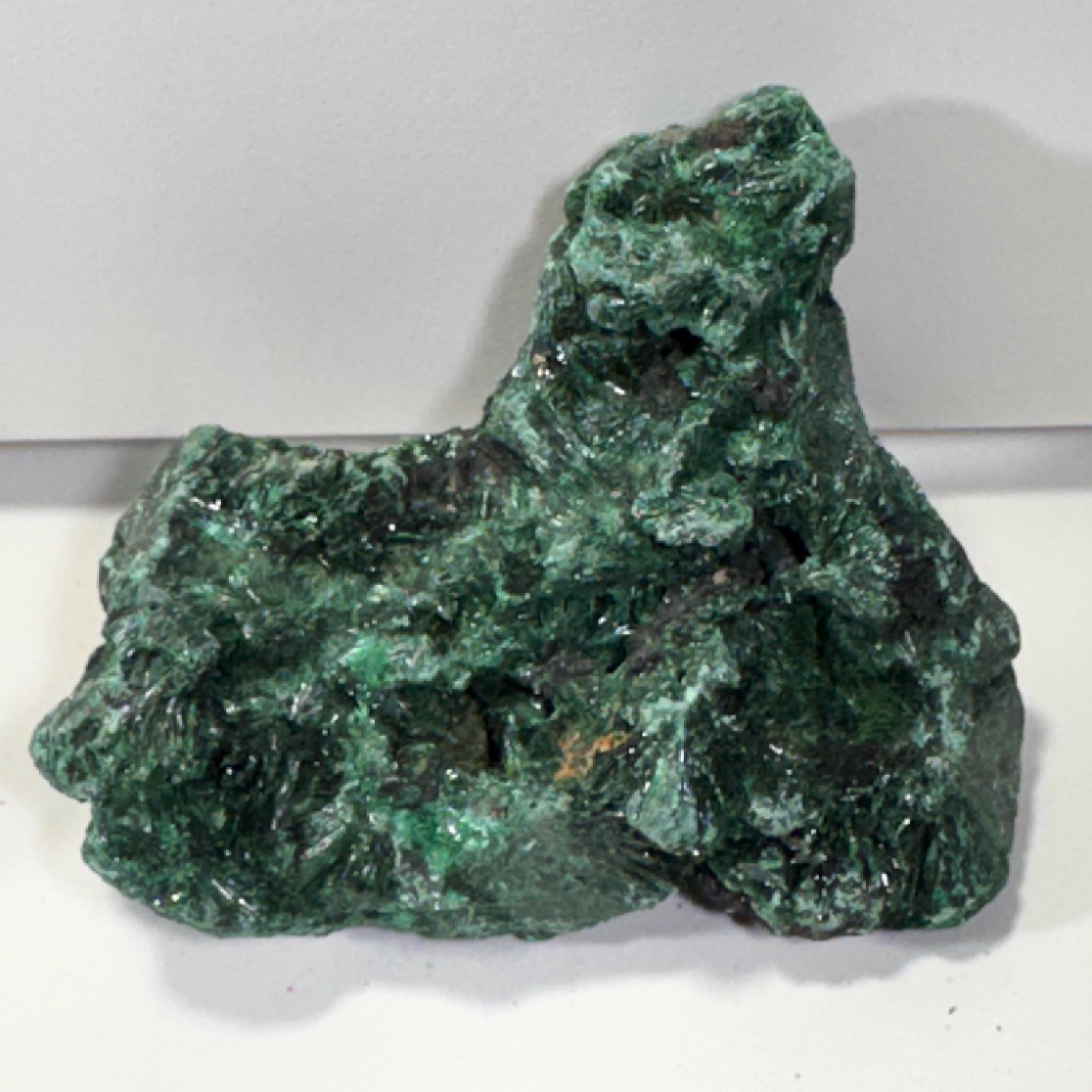 [shopname] - Raw Fibrous Malachite, rock decor