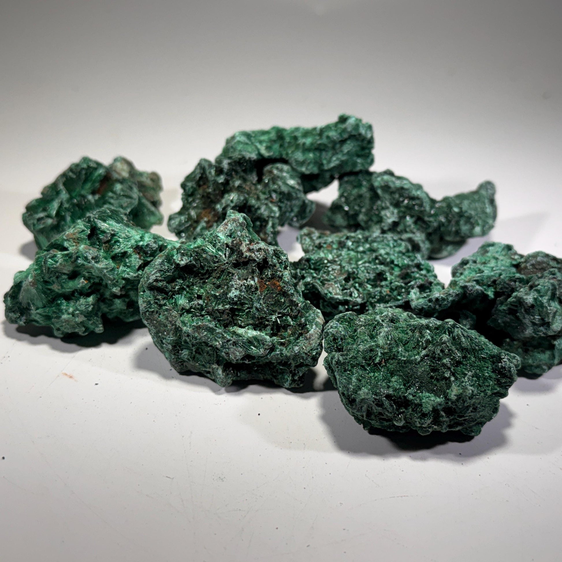 [shopname] - Natural Fibrous Malachite, rock decor