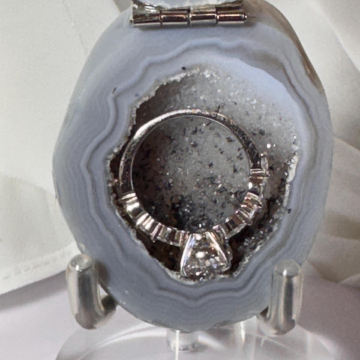 [shopname] - Brazilian Geode Ring Box with Sparkling Druzy Crystal Interior — Natural Agate Proposal Box, rock decor