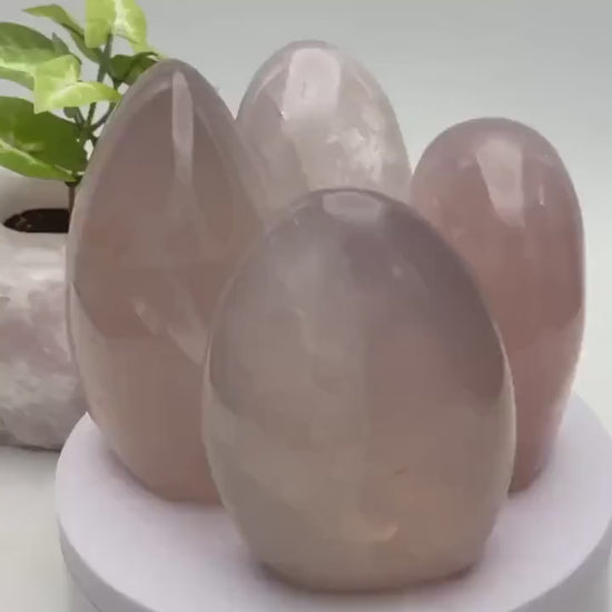 Rose Quartz crystal