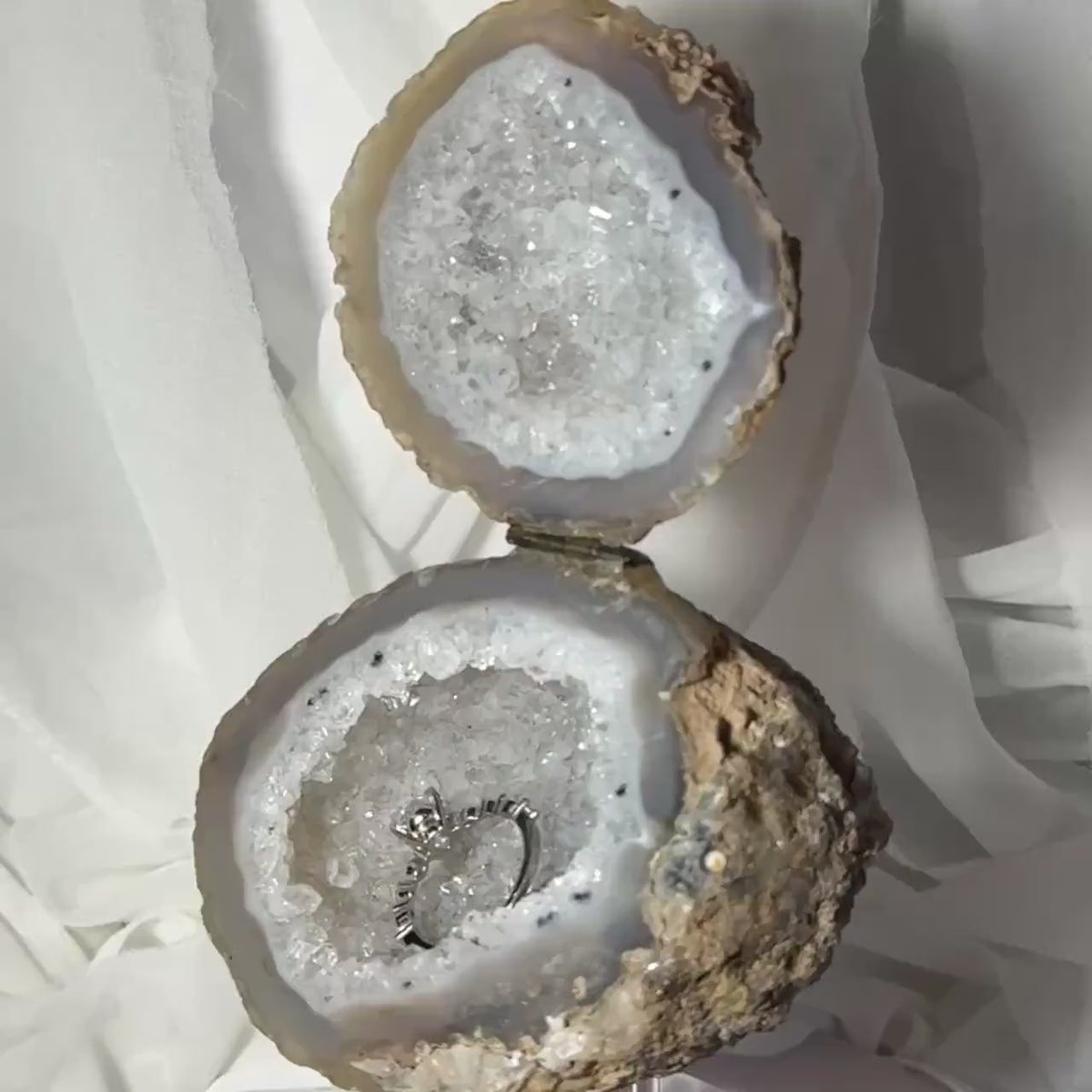 One-of-a-Kind Druzy Geode Ring Box — Natural Brazilian Agate Proposal Keepsake