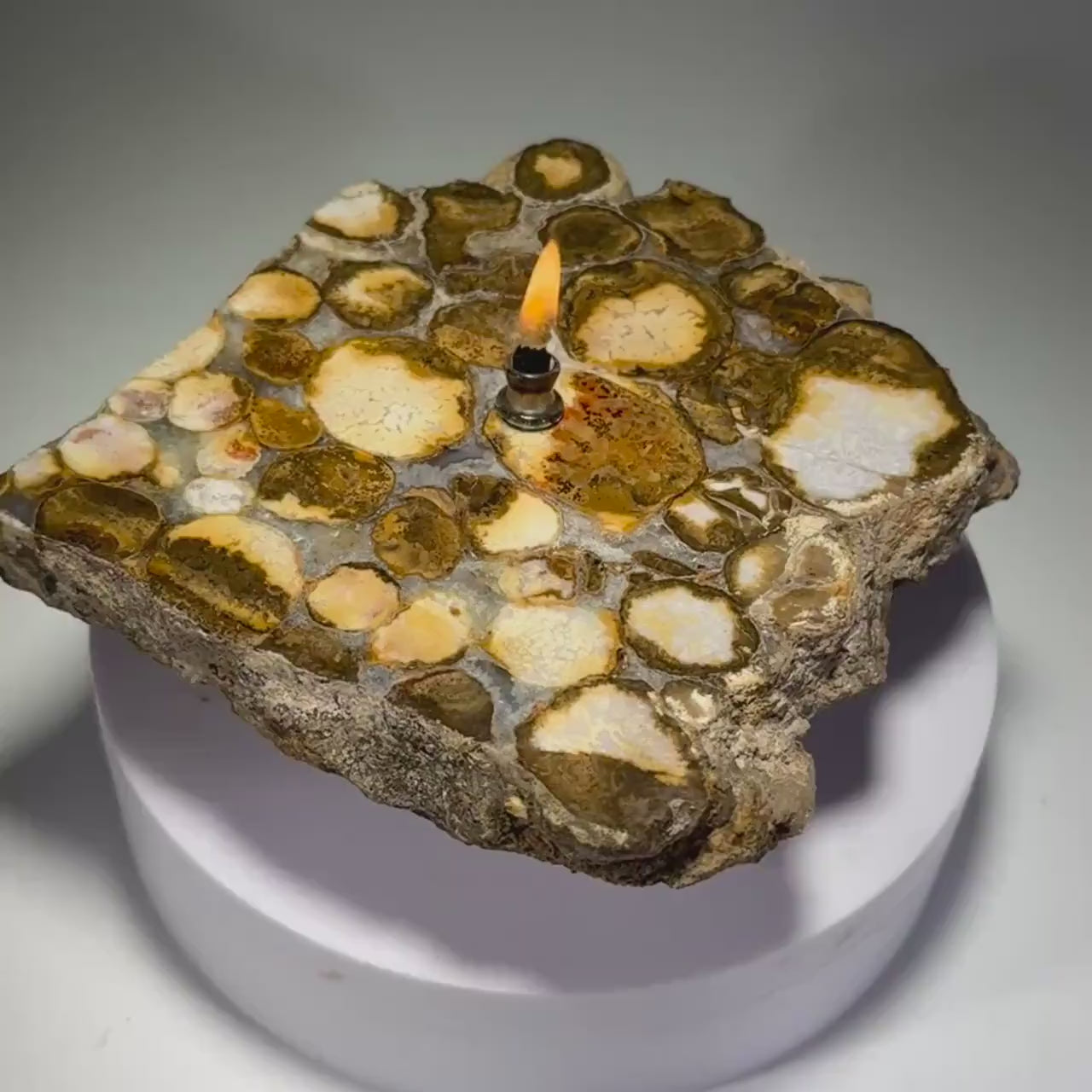 Spotted Agate Rock Candle