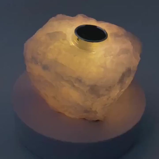Solar powered rose quartz lamp