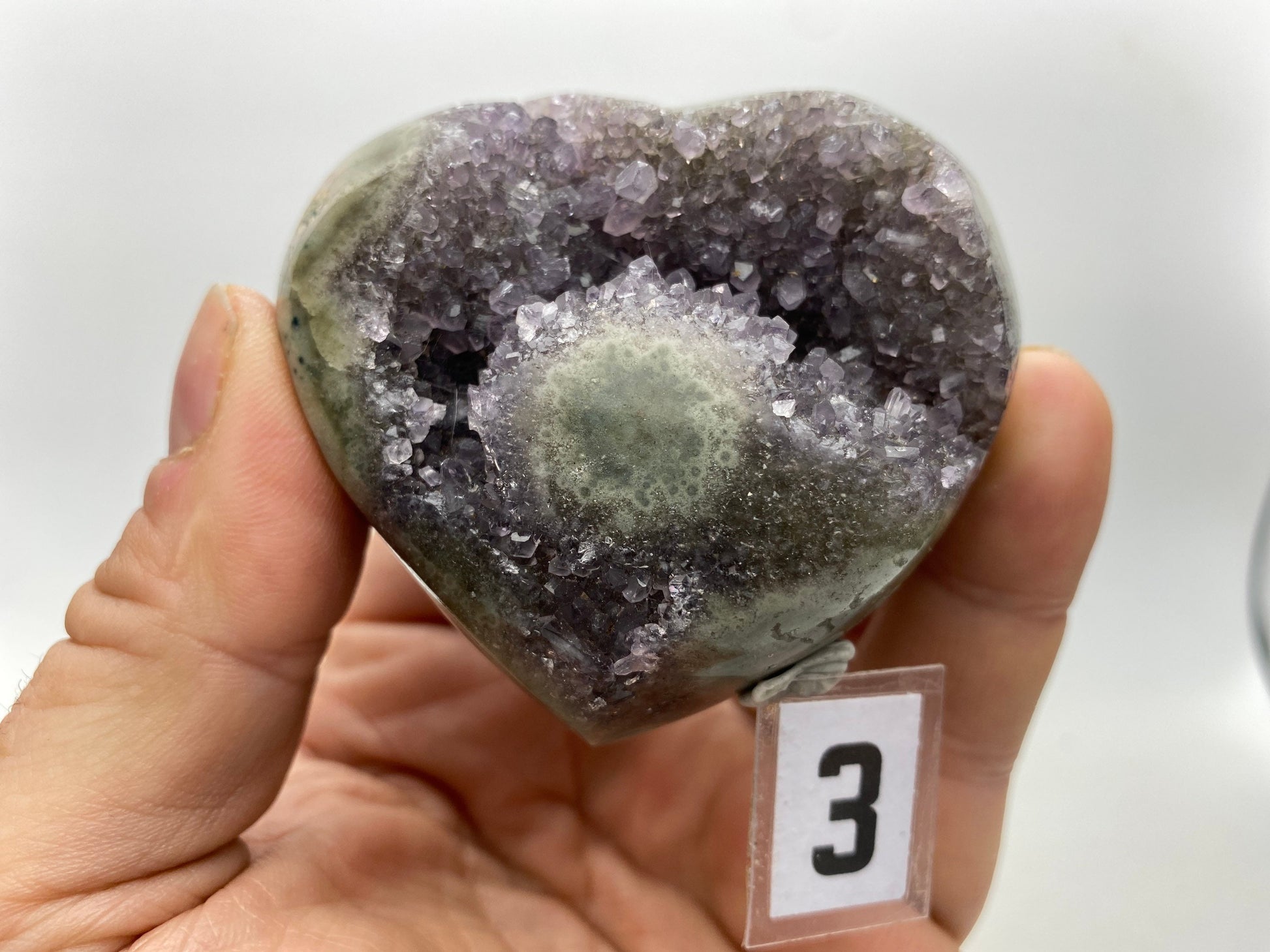 Heart-shaped Amethyst carving