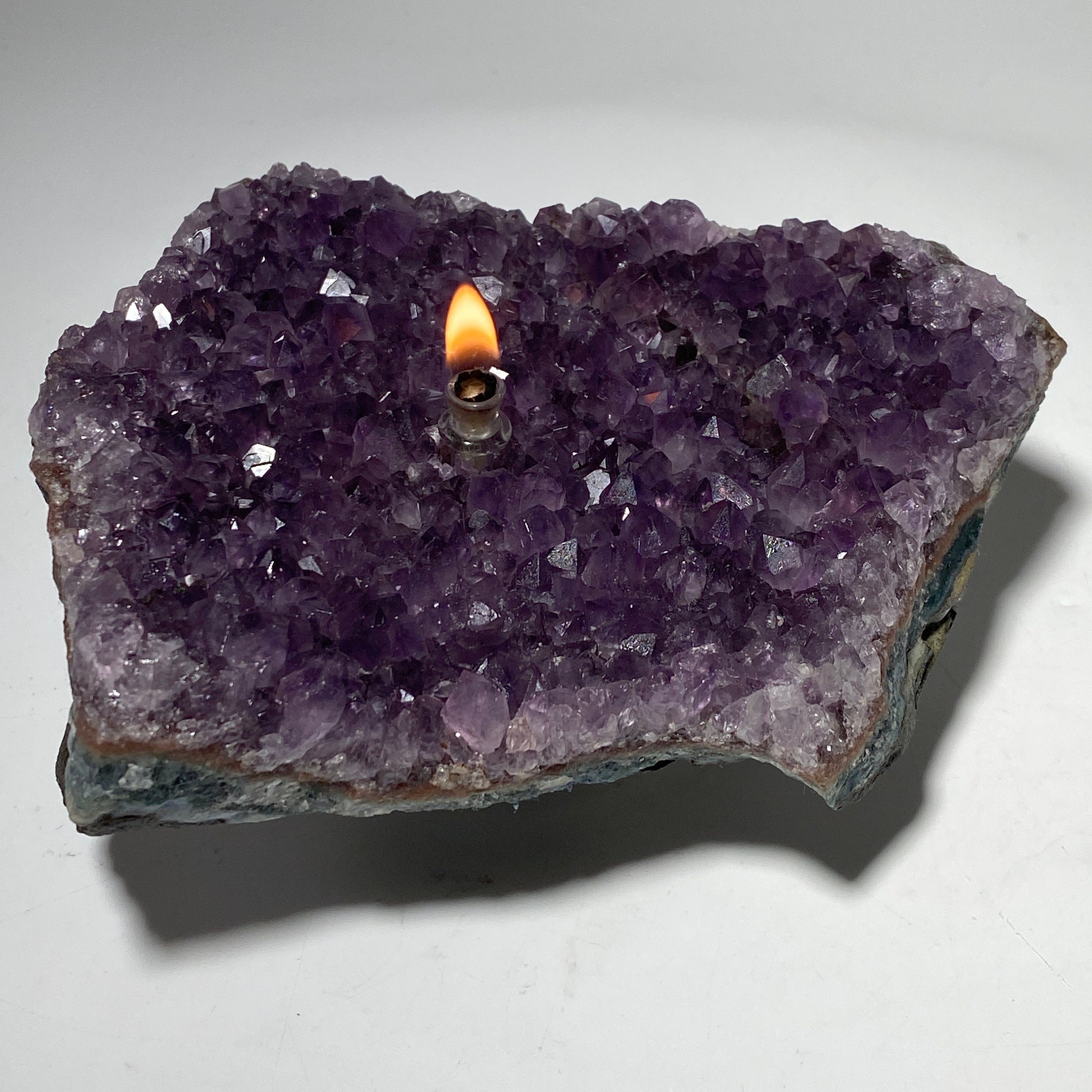 Rock oil candle, Amethyst geode