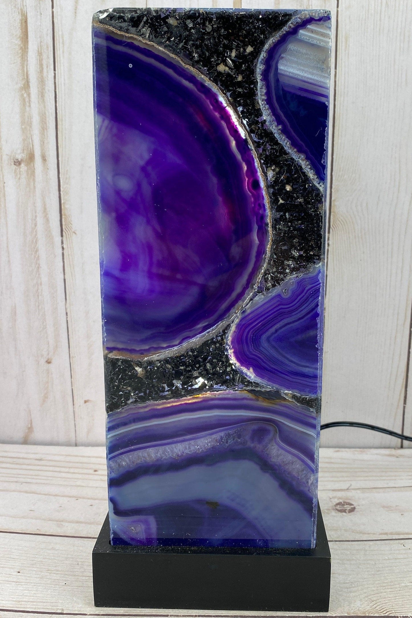 Purple agate accent lamp 10.75-in tall - RocciaRoba