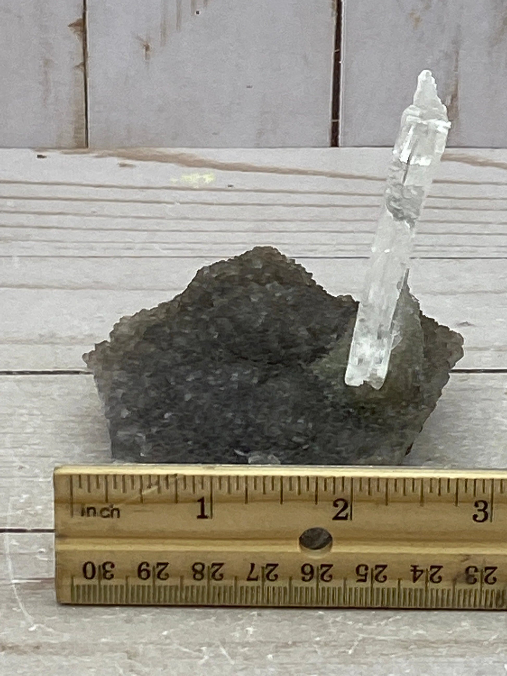 Selenite on amethyst - RocciaRoba
